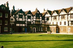 狭い土地の有効活用法を模索しているなら