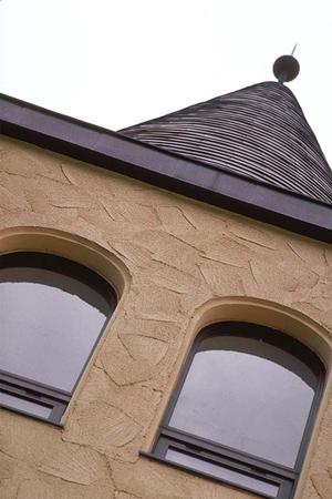 大阪で原状回復工事を考えている人に